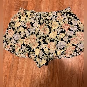 NET!!  A.E. Floral design shorts !
